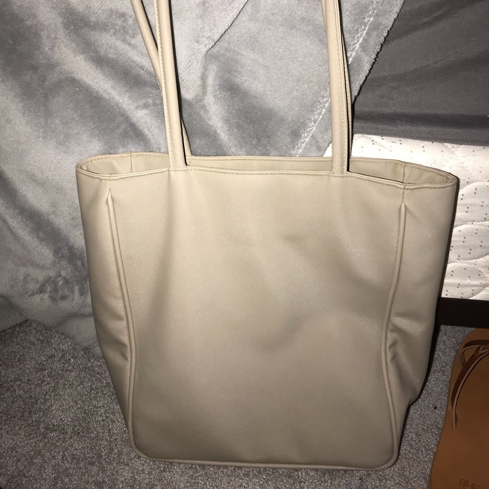 Bueno Tan Shoulder Purse